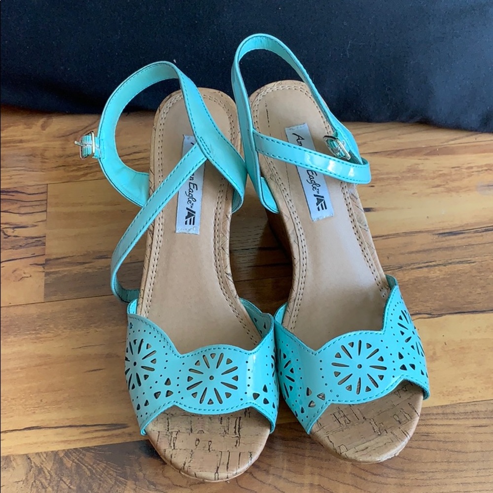 American Eagle sandal